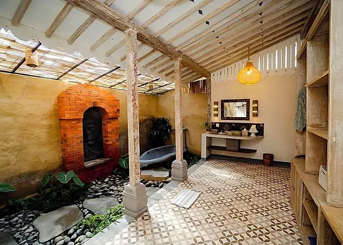 Pramana Giri Kusuma 4*