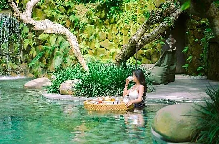 Pramana Giri Kusuma ホテル テガララン